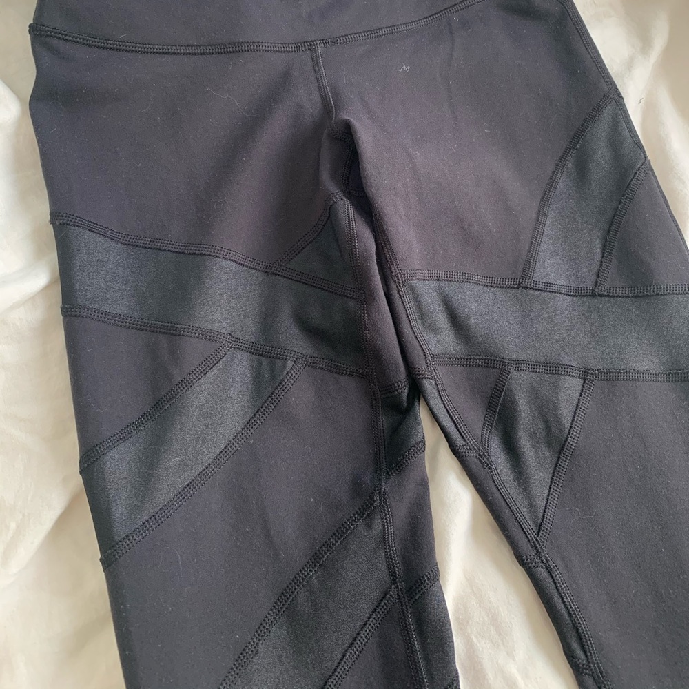 RARE! LULULEMON Cire Wrap SE Stirrup Wunder Under